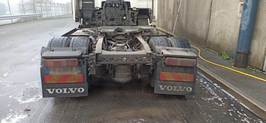 Awproprete, specialiste en lavage de camion poids lourds exterieur